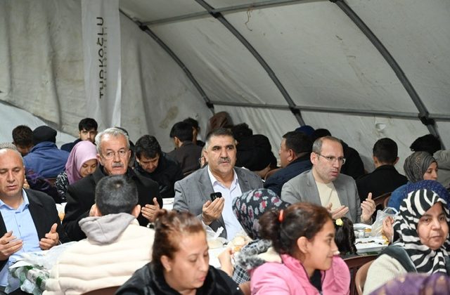 Türkoğlu’nda Ramazan Coşkusu: İftar Sofraları, Etkinlikler ve Manevi Atmosfer Bir Arada