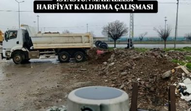 Türkoğlu Belediyesi Sahada: İlçenin Dört Bir Yanında Yoğun Mesai