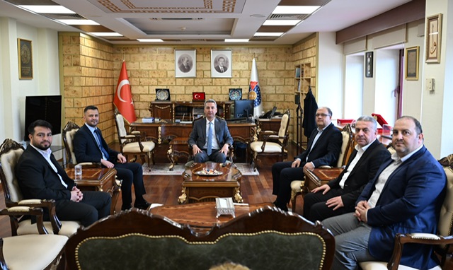 Sağlık-Sen Kahramanmaraş Şube Başkanı Demirci’den Rektör Okumuş’a Ziyaret