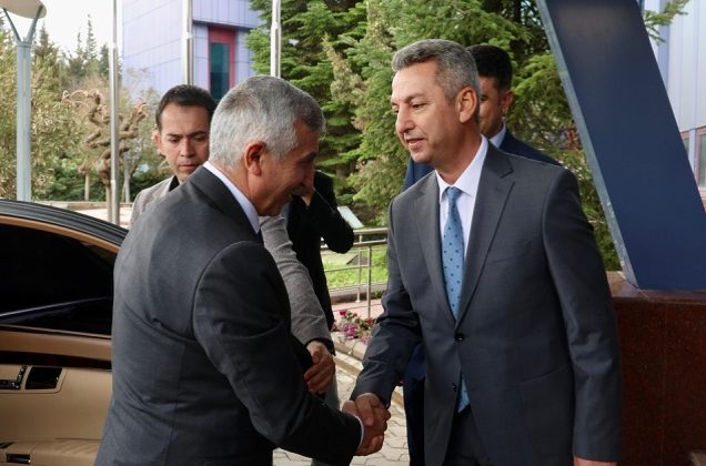 Vali Ünlüer’den Rektör Okumuş’a Hayırlı Olsun Ziyareti