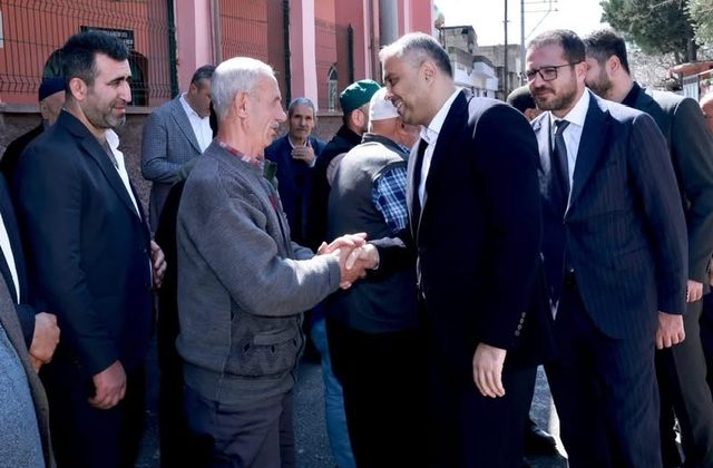 Başkan Toptaş’tan Çamlık Mahallesi’nde “Cuma Buluşması”