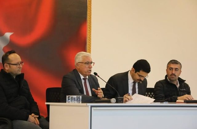 PAZARCIK’TA SANAYİ ESNAFIYLA İSTİŞARE TOPLANTISI