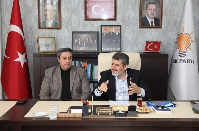 Debgici Elbistan’da Muhtarlarla Buluştu: “Ortak Akılla Hizmet Üretiyoruz”