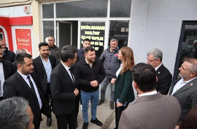 MHP’li Karakoç Elbistan’da Taşıyıcı Esnafıyla Buluştu