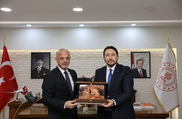 Başkan Kıraç’tan İl Kültür ve Turizm Müdürü Yıldız’a Ziyaret