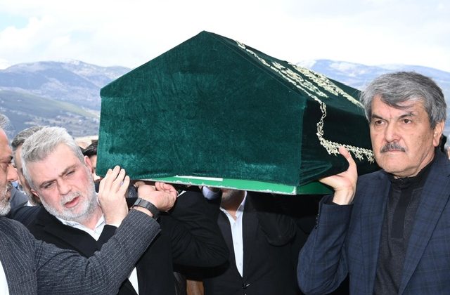 Başkan Görgel, 27. Dönem Milletvekili Ahmet Özdemir’in Acısını Paylaştı