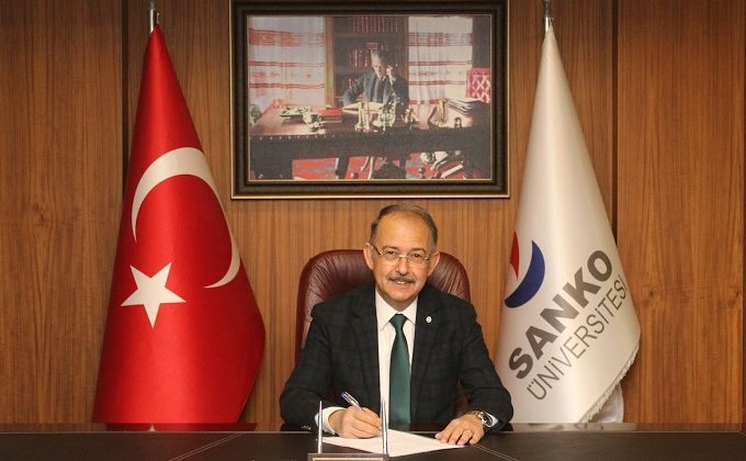 SANKO ÜNİVERSİTESİ REKTÖRÜ PROF. DR. DAĞLI: “BAYRAMLAR BİRLİK, BERABERLİK VE DAYANIŞMAYI PEKİŞTİREN ÖZEL GÜNLERDİR”