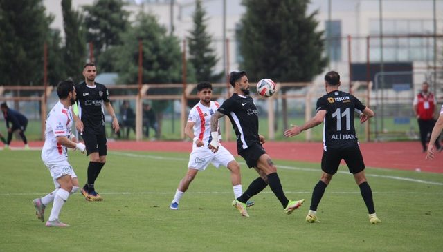 Kahramanmaraş Akedaş İstiklalspor, Yarı Final İlk Maçında Avantajı Kaçırdı
