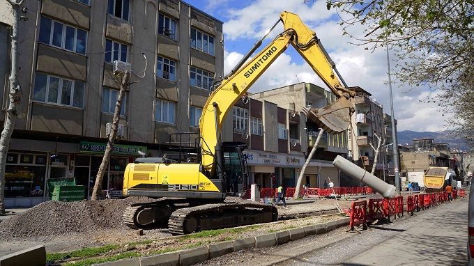 Dumlupınar Mahallesi’ne 8 Kilometrelik Yeni Altyapı Hattı Kazandırılıyor