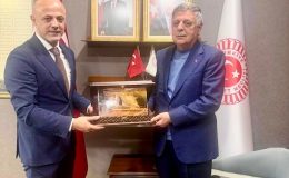 Başkan Kıraç’tan Nevzat Pakdil’e Ziyaret