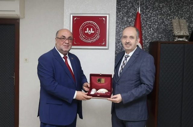 Başkan Akpınar’dan İl Müftüsü Güller’e Ziyaret