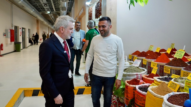 Başkan Görgel, “Şehrimizin Kadim Kültürünü İstanbul’da Yaşatıyoruz”