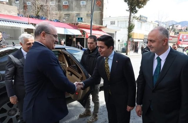 Vali Ünlüer’den Andırın Belediyesi’ne Ziyaret