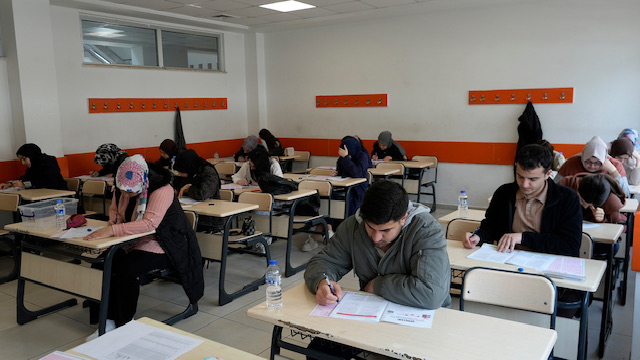 Gençler Gerçek Sınav Atmosferini Büyükşehir’in Denemeleriyle Yaşıyor