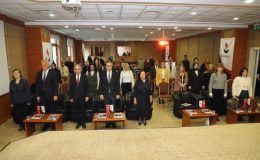 SANKO ÜNİVERSİTESİ’NDE ENDOKRİN VE METABOLİK HASTALIKLARDA BESLENME VE MEDİKAL TEDAVİDE GÜNCEL YAKLAŞIMLAR SEMPOZYUMU DÜZENLENDİ