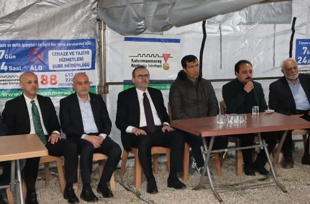 Mahir Ünal’dan Acılı Aileye Başsağlığı Ziyareti