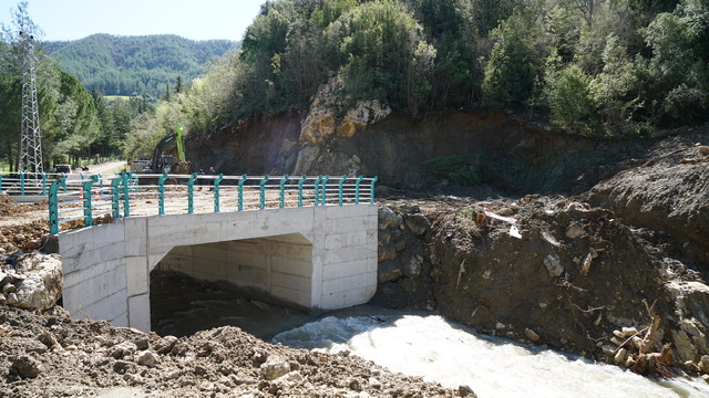 Andırın Kırsalında Ulaşıma Güç Katacak Yeni Köprü