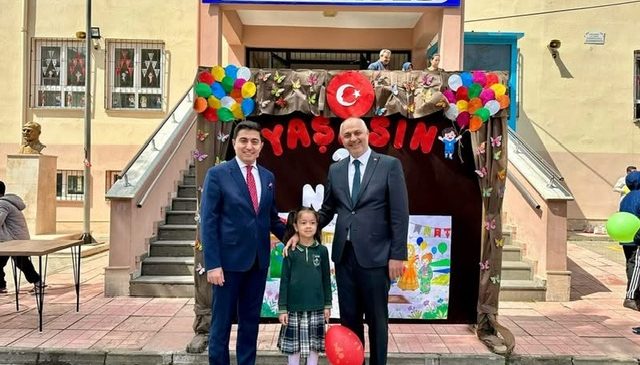 ANDIRIN’DA 23 NİSAN COŞKUSU VE HÜZNÜ BİR ARADA YAŞANDI