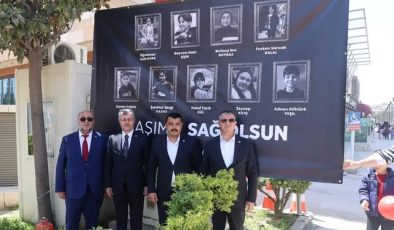 “Ay Yıldız Bayrağımıza Bir İlmek de Sen At” Etkinliği Duygu Dolu Anlara Sahne Oldu