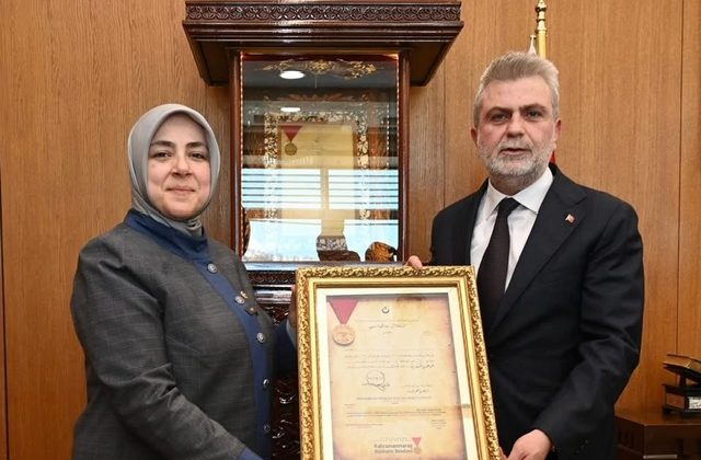 BAŞKAN GÖRGEL, AK PARTİ KADIN KOLLARI BAŞKANI ERCAN’I AĞIRLADI