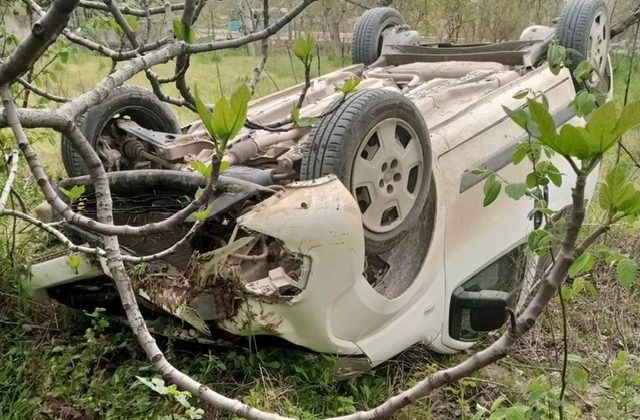 Kahramanmaraş’ta hafif ticari araç takla attı: 1 yaralı