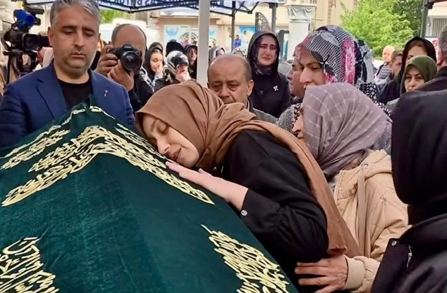 Almina Ağaoğlu son yolculuğuna uğurlandı