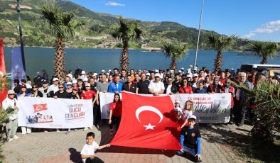 Kılavuzlu’da Gençlik ve Su Sporları Etkinliğine Yoğun İlgi