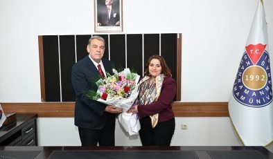KSÜ Güzel Sanatlar Fakültesi’nde Dekanlık Devir Teslimi Gerçekleştirildi