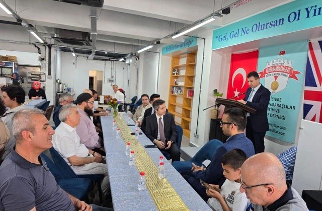 Londra’da Kahramanmaraşlılar Bayramlaştı