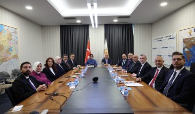 AK Parti Heyetinden Genel Merkezde Nilhan Ayan’a Ziyaret
