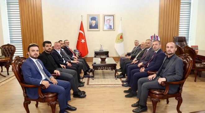Vali Ünlüer,  Mahir Ünal ve Beraberindeki Heyete Kabul