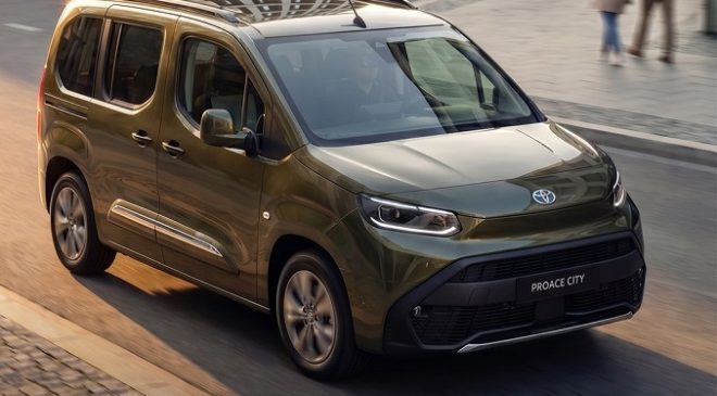Toyota Proace City Kullanıcılarla Buluşuyor