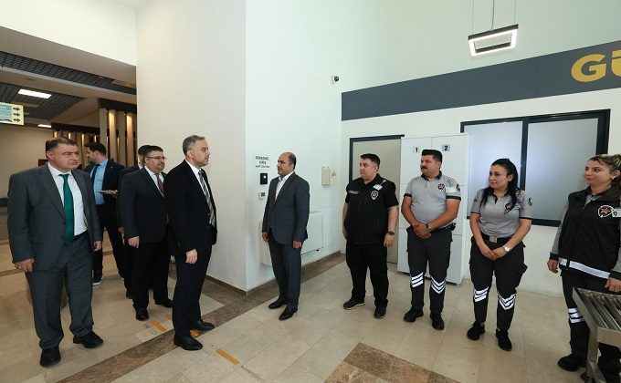 ONİKİŞUBAT BELEDİYESİ’NDE BAYRAMLAŞMA PROGRAMI DÜZENLENDİ