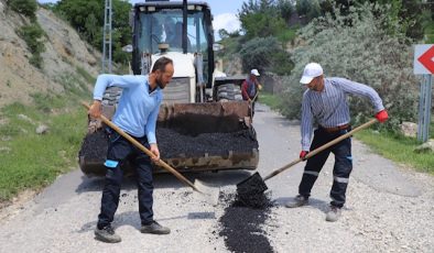 DULKADİROĞLU BELEDİYESİ’NDEN GÖLLÜ MAHALLESİ’NDE ASFALT ÇALIŞMASI