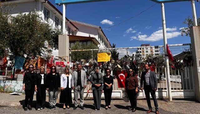 Anneler Günü’nde Kahramanmaraş’ta hüzün: Kayıplar dualarla anıldı