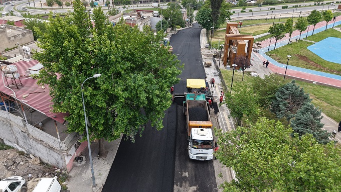 Hacı Bayram Veli Mahallesi’nde 31015. Sokak’ın Asfaltı Tamam, Sıra Afşin Bey Caddesi’nde