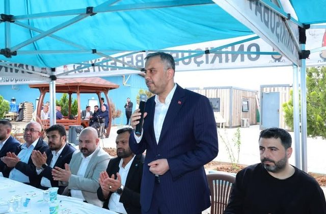 Başkan Toptaş, 1 Mayıs’ta Belediye Personeliyle Buluştu