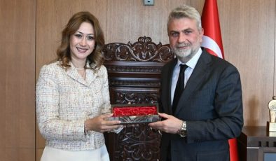 Karakoç’tan Görgel’e Destek Mesajı