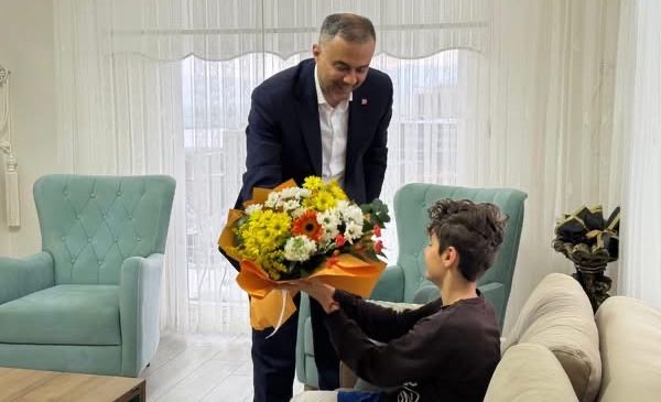 Başkan Toptaş’tan Anlamlı Ziyaret