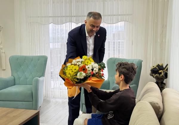 Başkan Toptaş’tan Anlamlı Ziyaret