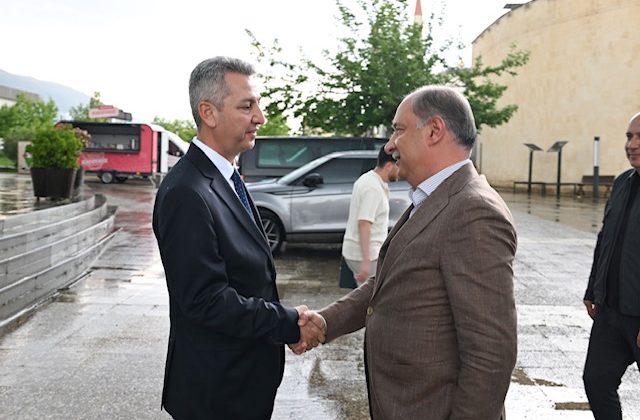 Tarım ve Orman Bakan Yardımcısı Abdulkadir Polat’tan Rektör Okumuş’a Hayırlı Olsun Ziyareti