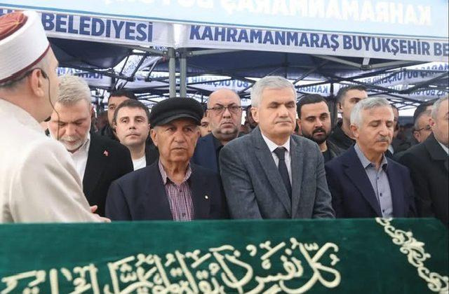 Başkan Akpınar, Almina Ağaoğlu’nun Cenazesine Katıldı
