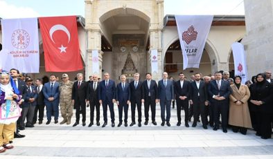 Tarihi Ulu Camii, Cumhurbaşkanı Erdoğan’ın Canlı Bağlantıyla Katıldığı Törenle İbadete Açıldı