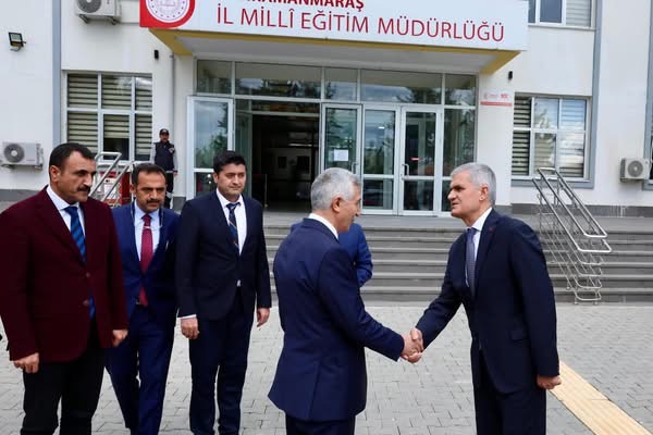 Vali Ünlüer’den İl Millî Eğitim Müdürü Akpınar’a Hayırlı Olsun Ziyareti