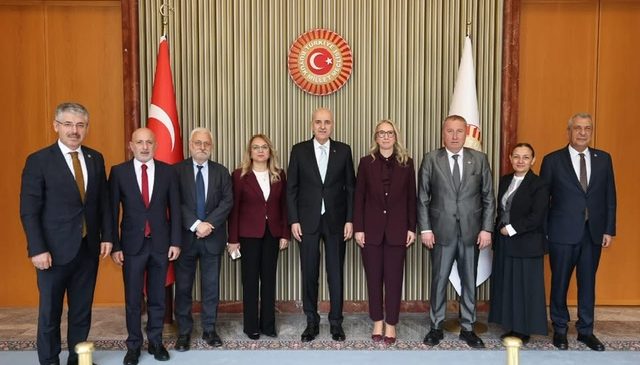 İSVİÇRE DOSTLUK GRUBU’NDAN TBMM BAŞKANI KURTULMUŞ’A ZİYARET
