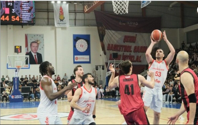 Kipaş Holding’den Futbol ve Basketbola 80 Milyon TL’lik Destek