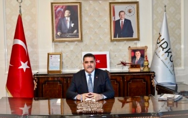 Türkoğlu Belediyesinden dev etkinlik; Ailede çocuklar nasıl yetiştirilmeli?