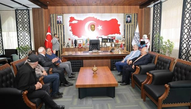 Celalettin Güvenç’ten Göksun Belediyesi’ne Ziyaret