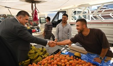 Başkan Karaca’dan Türkoğlu Pazar Yerine Ziyaret