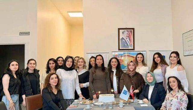 İMO Kahramanmaraş’tan Kadın Üyelere Anlamlı Anneler Günü Buluşması